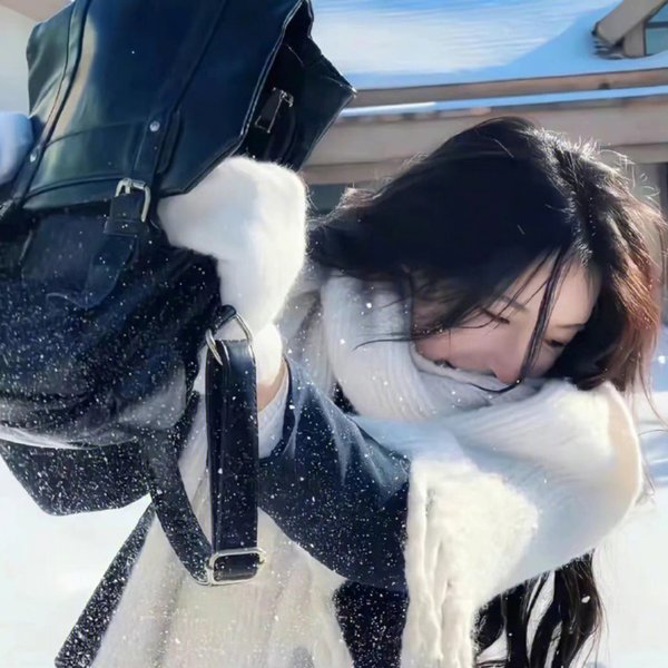 彩虹艳尽半边天